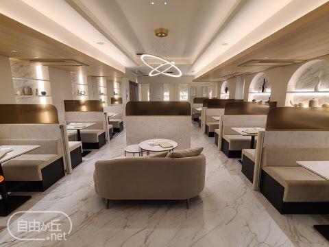 DOG SIDE Lounge / ドッグサイドラウンジ