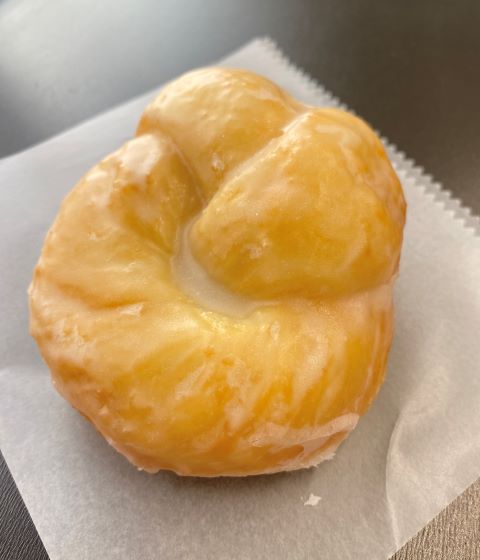 むぎゅっとした食感の「ご愛嬌ドーナツ」もおすすめです♬